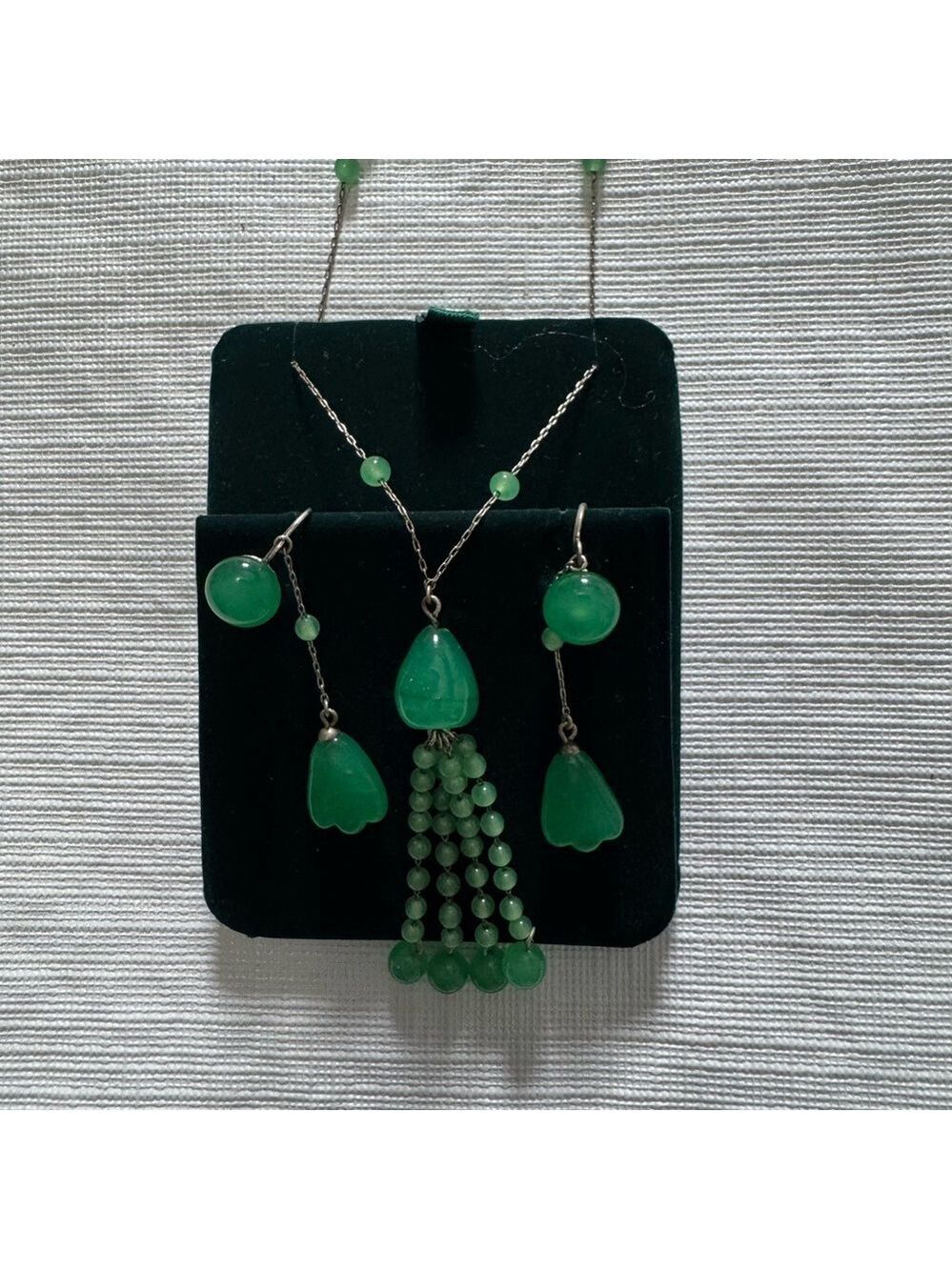 Vintage Clip on Earrings and Necklace Set Jade stone